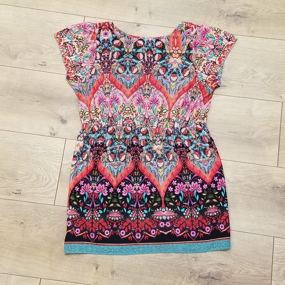 Covington Embellished Top Red Mosaic {Small} - Picture 8 of 10